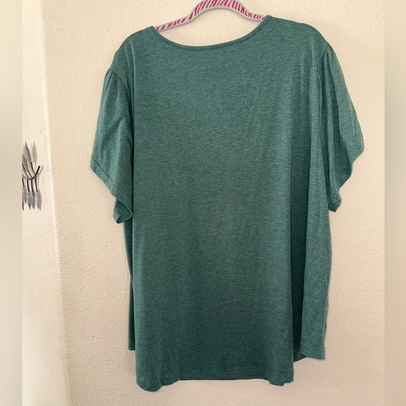 Women's Green T-Shirt Top Size 5x - Picture 2 of 4
